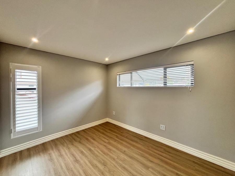 4 Bedroom Property for Sale in Grimbeeck Park North West